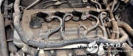 火花塞为什么一换就是全部_只换一个不行吗