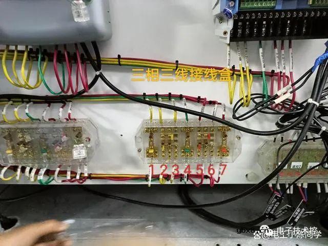 接线盒是如何接线的呢 三相三线接线盒的认识