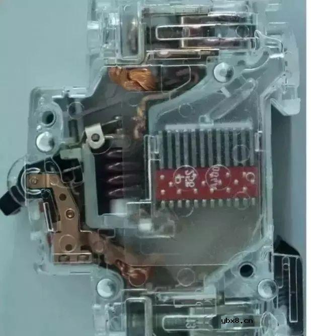 abb空气开关反着接会有危险吗？