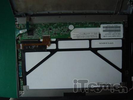 笔记本开机白屏、花屏维修（一）