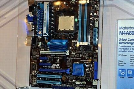 AMD 8系列主板全景亮相