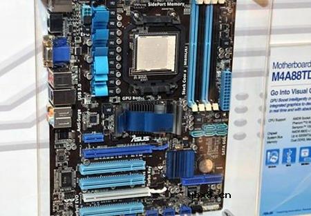 AMD 8系列主板全景亮相