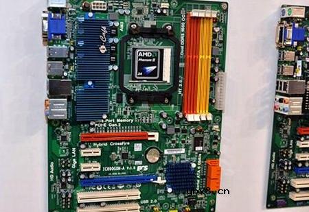 AMD 8系列主板全景亮相