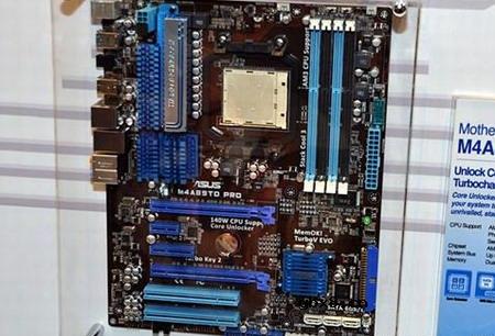 AMD 8系列主板全景亮相