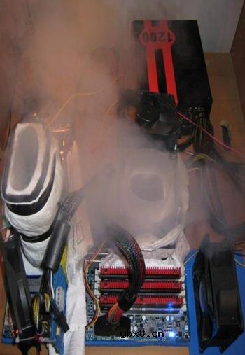 六核心Core i7-980X液氮超频、测试