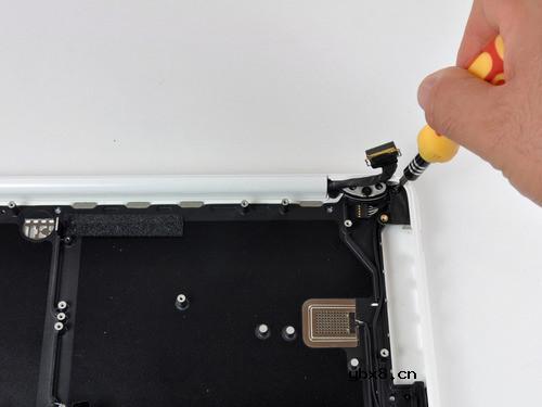 苹果13.3英寸MacBook拆解详细图