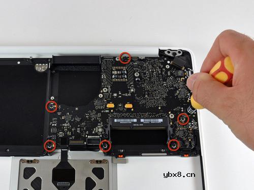 苹果13.3英寸MacBook拆解详细图