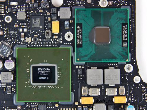 苹果13.3英寸MacBook拆解详细图