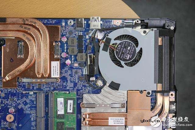 外媒拆解神舟新游戏本: 这做工用料还能黑?