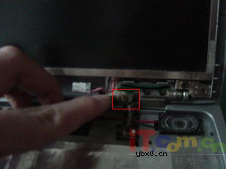 笔记本电脑液晶屏暗屏维修经历