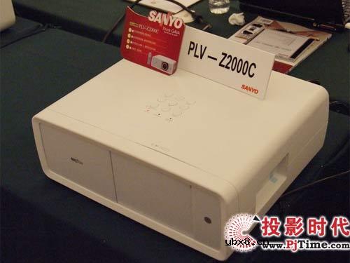 三菱HC3700、三洋PLV-Z2000和索尼VPL-VW4