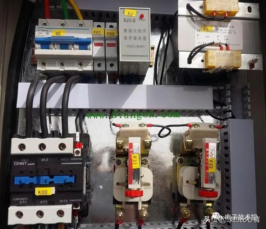 继电器几个典型常用的接线图