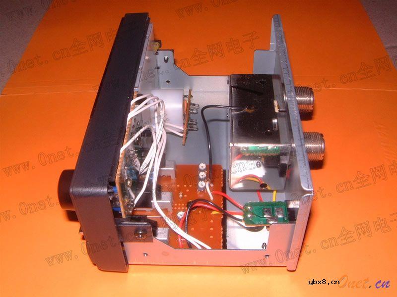 看看SX-200钻石驻波表的结构