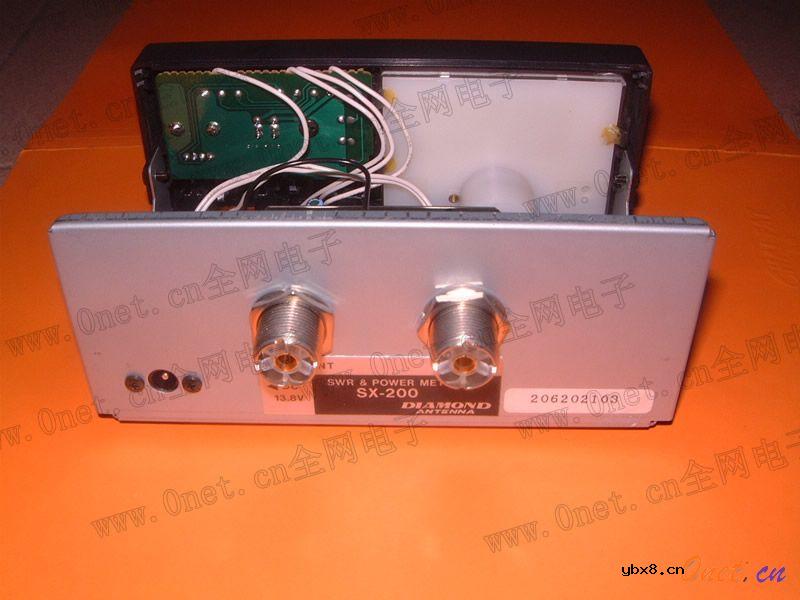 看看SX-200钻石驻波表的结构