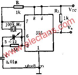 时基集成电路组成稳定的石英晶体振荡器电路图