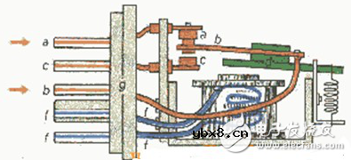 基于WiFi的智能插座电路及原理分析