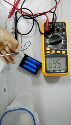 5V稳压电源设计：材料不多，电路图也非常简单