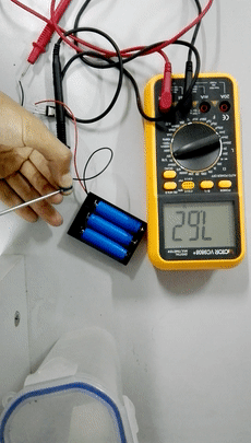 5V稳压电源设计：材料不多，电路图也非常简单