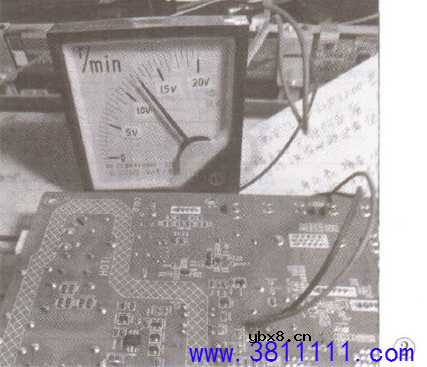 康佳LED32F3200E型液晶彩电有时能开机，有时不开机的维修 