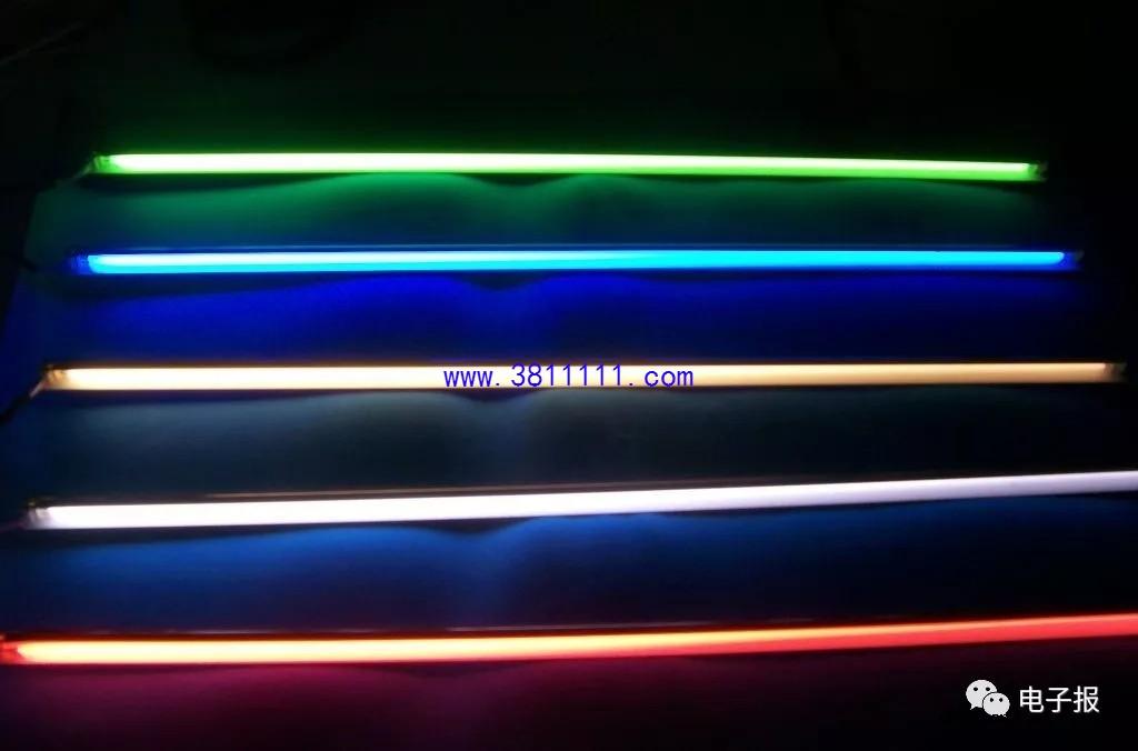 LCD 屏 幕 技 术 发 展 简 介 