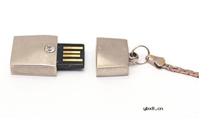 智能电视安装软件的时候插上U盘不识别怎么办？ 