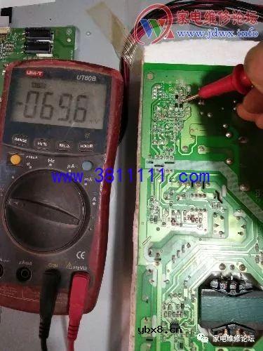 创维液晶电视55E600Y无规律自动关机 