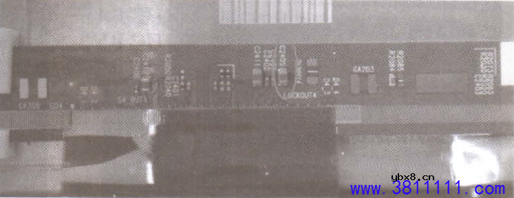 长虹55E8型液晶彩电，开机后灰屏，伴音正常的维修 