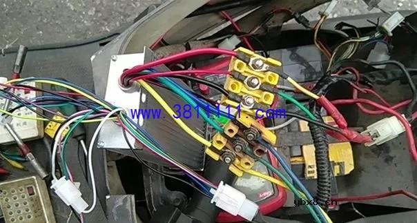 电动车有电不走，转把、控制器、电机都换了，还是动不了，直接用对接控制器学习线也是 ... 