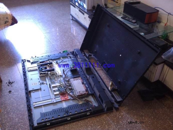 CAN看尚电视反复重启不进系统的操作 