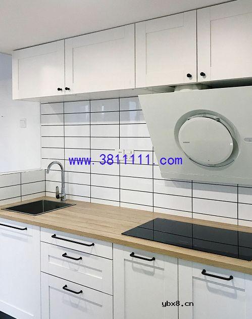 爸爸是居家小达人，邻居总是喜欢来我家参观，瞧新选购的这“嵌入式电磁炉”，美观还方 ... 