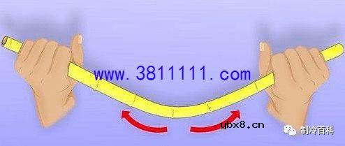空调梁上开孔，如何避免打断主筋？ 
