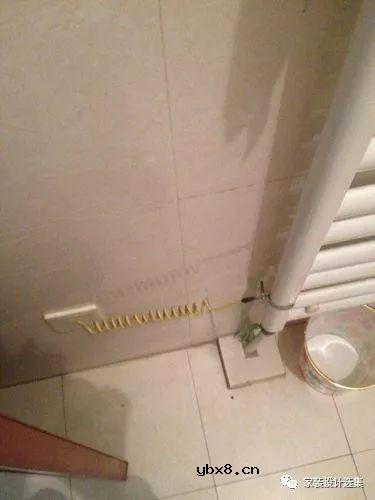 热水器地线接入墙里可以吗？听电工师傅讲讲，差点酿成大祸 