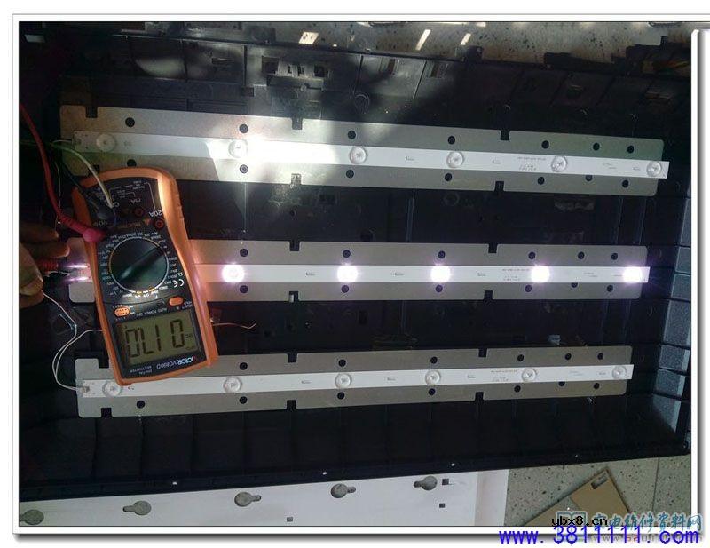 图解长虹LED32C1000N背光不亮的故障维修 