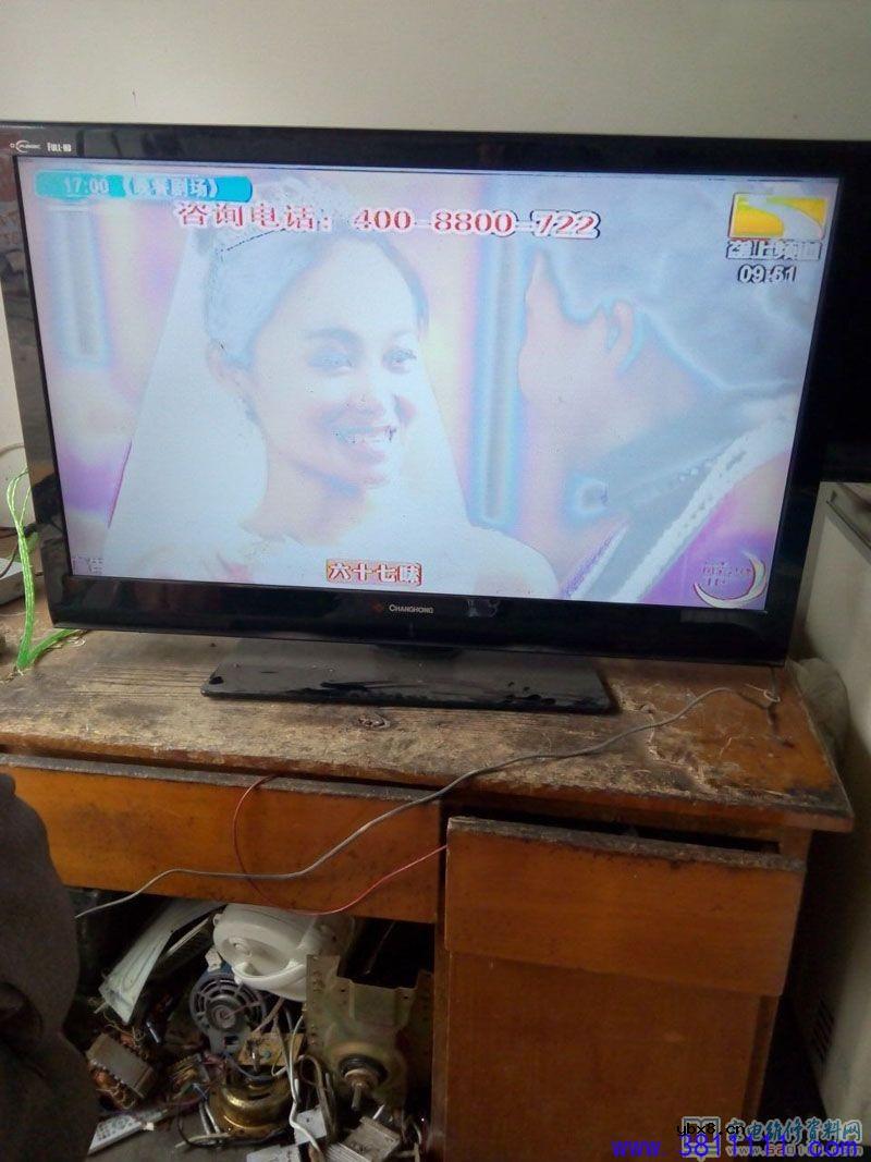 长虹LT42710FHDX液晶电视花屏故障维修 
