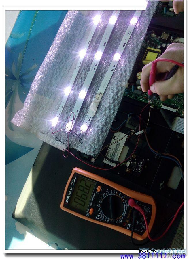 图解长虹LED32C1000N背光不亮的故障维修 