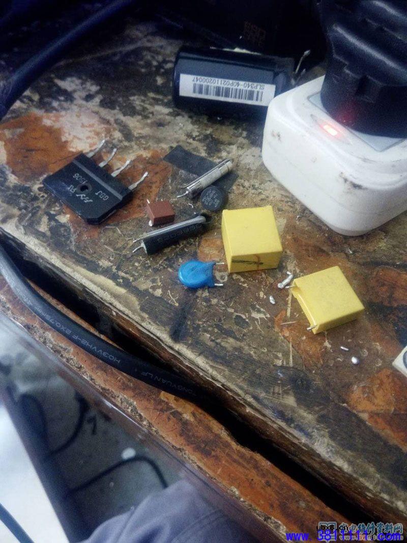 杂牌42寸液晶电视烧保险的故障维修 杂牌42寸液晶电视烧保险的故障维修