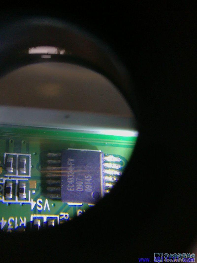 分享长虹LT26519液晶电视花屏故障维修 