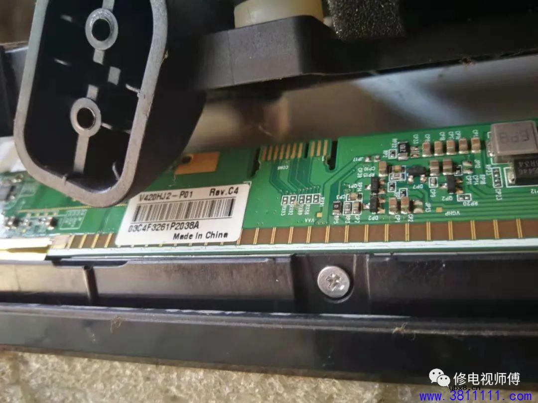 海信LED42K1800黑屏？龙桥发哥搞定！ 
