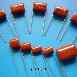 身为电子电工的的你了解多少图解电容：串联和并联的计算以及在电路中的作用 