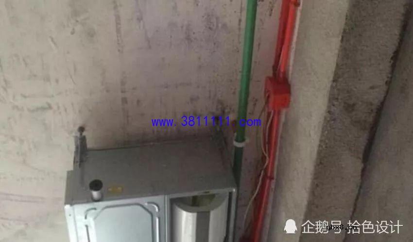 安装师傅却说：他只是帮忙的，并表示这个线路，通常都是电工来处理的 