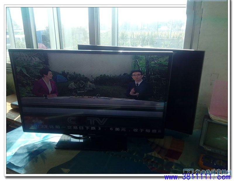 图解长虹LED32C1000N背光不亮的故障维修 