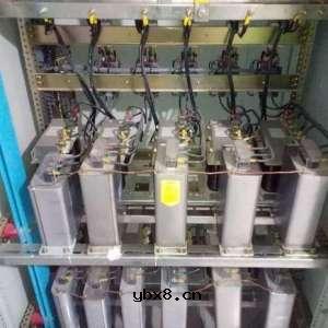 身为电子电工的的你了解多少图解电容：串联和并联的计算以及在电路中的作用 