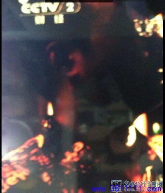 康佳LED46R5500DF液晶电视换背光驱动后图像暗淡 