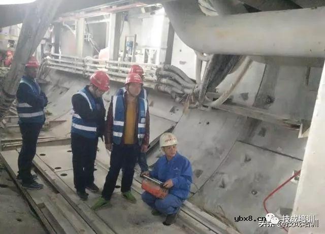 从电工到机电工程师一路艰辛历程 