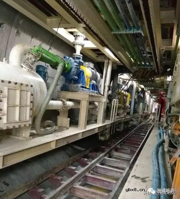 从电工到机电工程师一路艰辛历程 