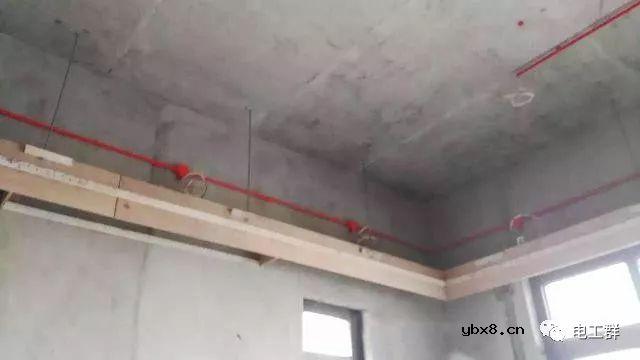 新房拍的施工图片谁遇到这样的水电师傅都会翘起大指母 