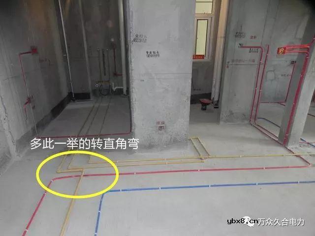 电工自家装修电线竟然弯的，你还傻傻走直角？弯曲布线才是最好的 