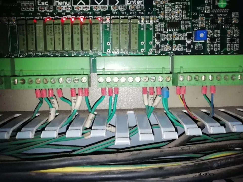 电气精英接线大晒！别看接线简单，但有些电工接的线就能让人眼前一亮 