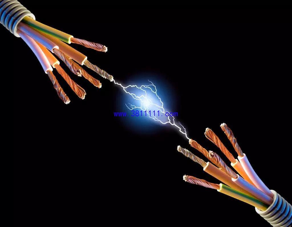 接线时，先接地线还是零线？大部分人都错了！ 