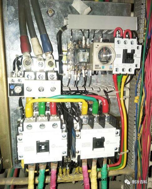 星三角接线有什么不同？星三角减压启动怎么接？ 